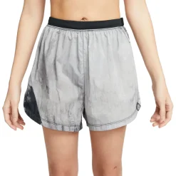 Nike Dri-FIT Repel per donna Mid-Rise 3 Pollice Trail Pantaloncini da corsa